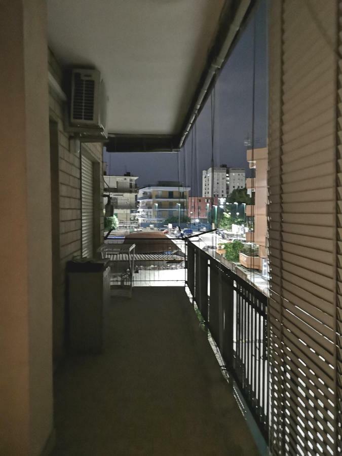 Apartament La Casa Del Re Borbone Neapol Zewnętrze zdjęcie
